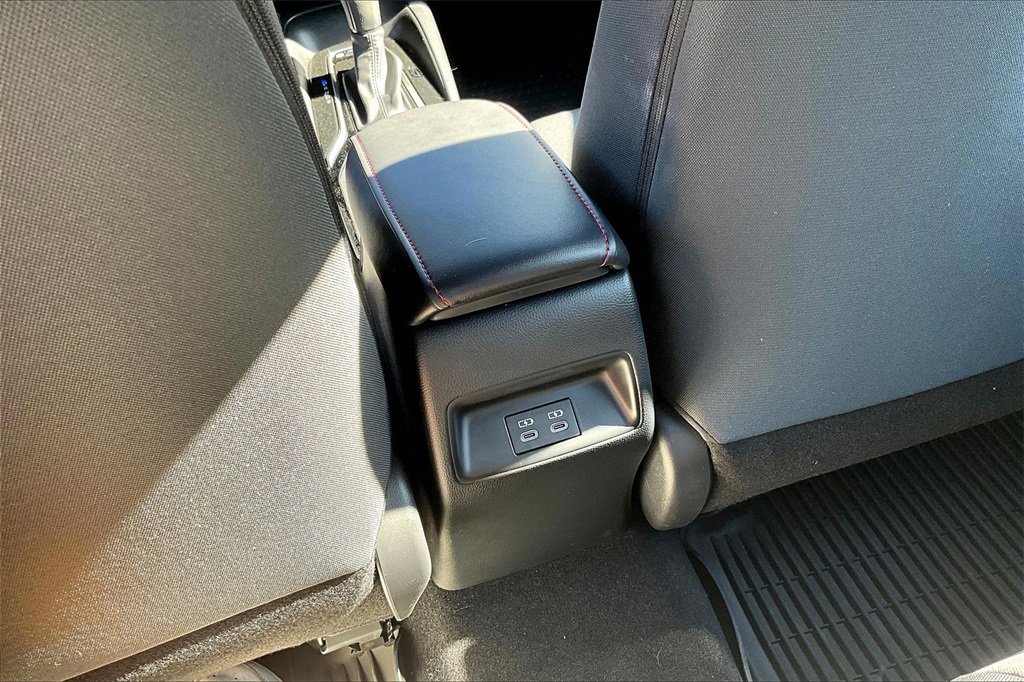 Used 2024 Toyota Corolla SE w/ Convenience Package image 10