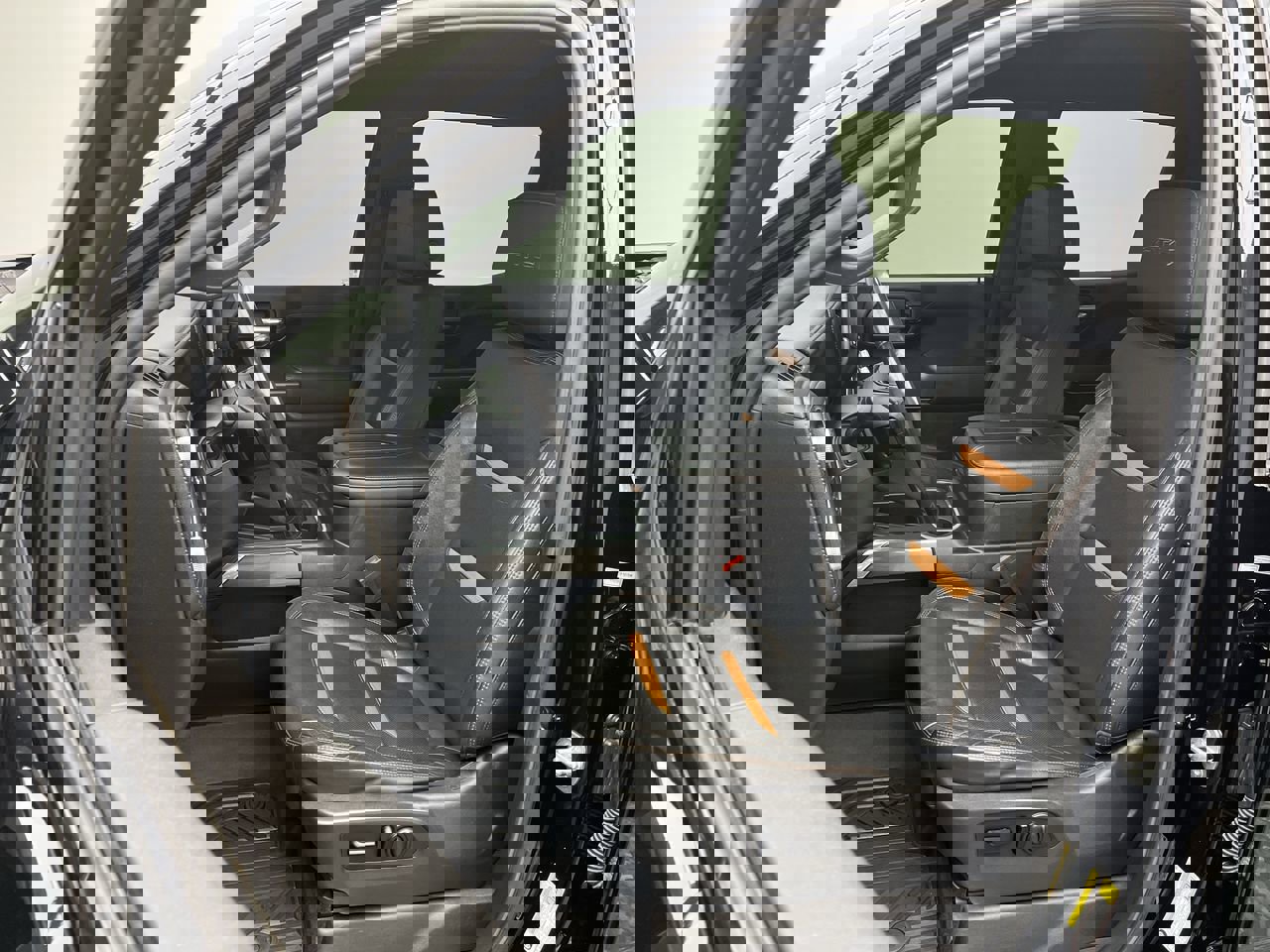 Used 2020 GMC Sierra 1500 AT4 w/ AT4 Preferred Package image 9