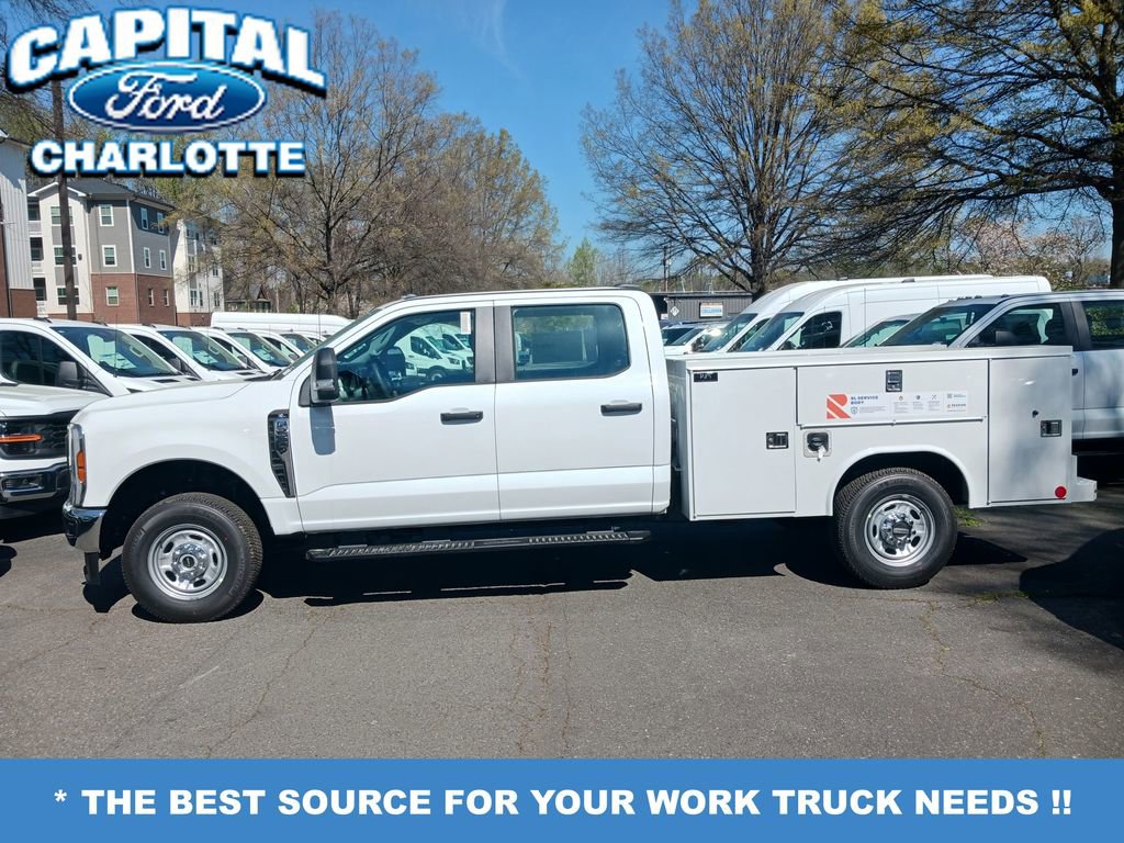 New 2026 Ford F250 XL w/ XL Chrome Package image 2