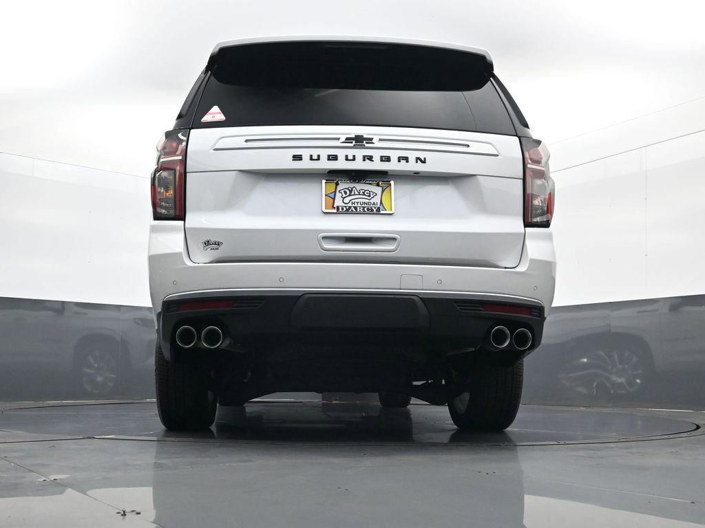 Used 2024 Chevrolet Suburban High Country image 27
