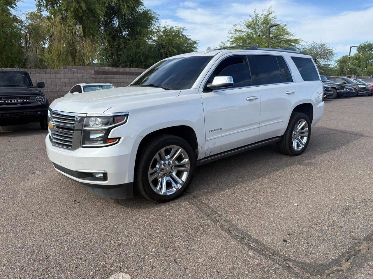 Used 2020 Chevrolet Tahoe Premier w/ Premier Plus Edition RWD image 1