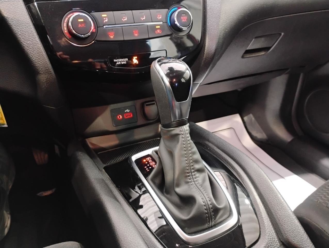Used 2020 Nissan Rogue Sport S w/ Appearance Package FWD image 31