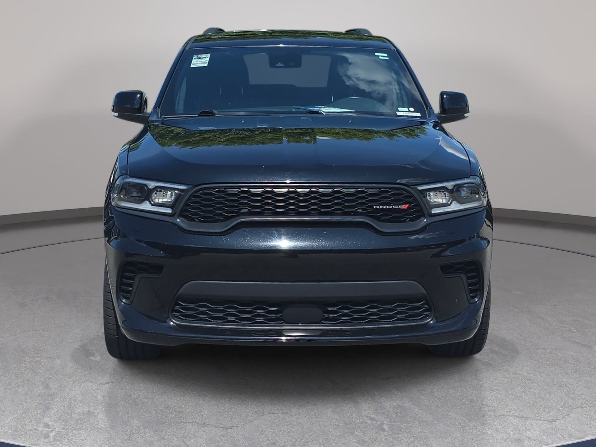 Used 2024 Dodge Durango GT RWD image 2
