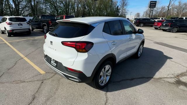 Used 2024 Buick Encore GX Preferred w/ Comfort Package image 8