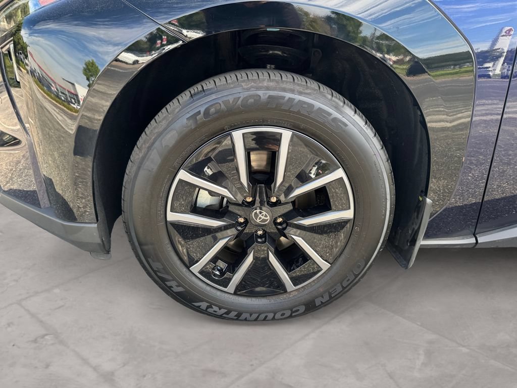 Used 2026 Toyota bZ FWD image 14