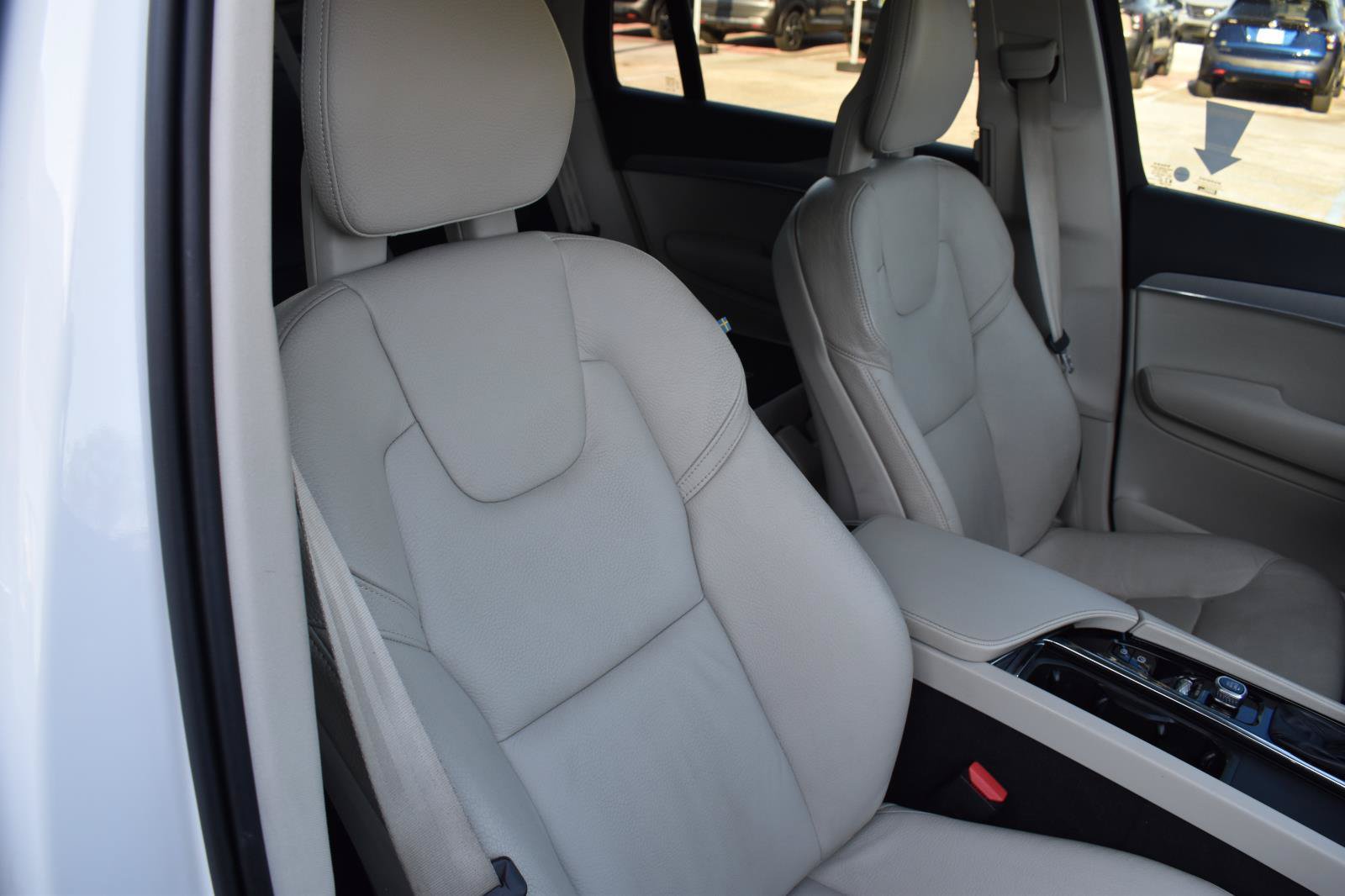 Used 2021 Volvo XC90 T5 Momentum w/ Protection Package Premier FWD image 74