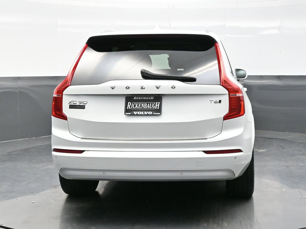 Used 2022 Volvo XC90 T6 Momentum w/ Climate Package image 6