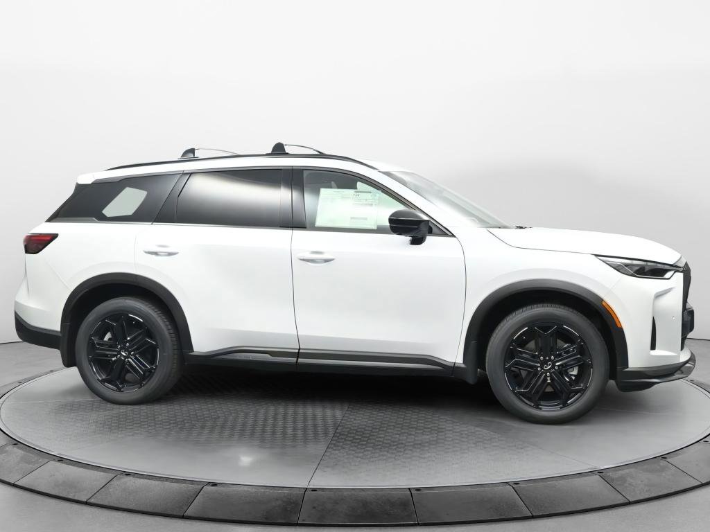 New 2026 INFINITI QX60 Sport w/ Dark Cargo Package image 8