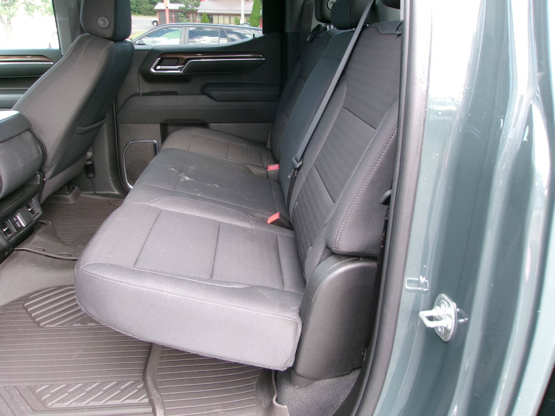 Certified 2025 Chevrolet Silverado 1500 LT RWD image 11