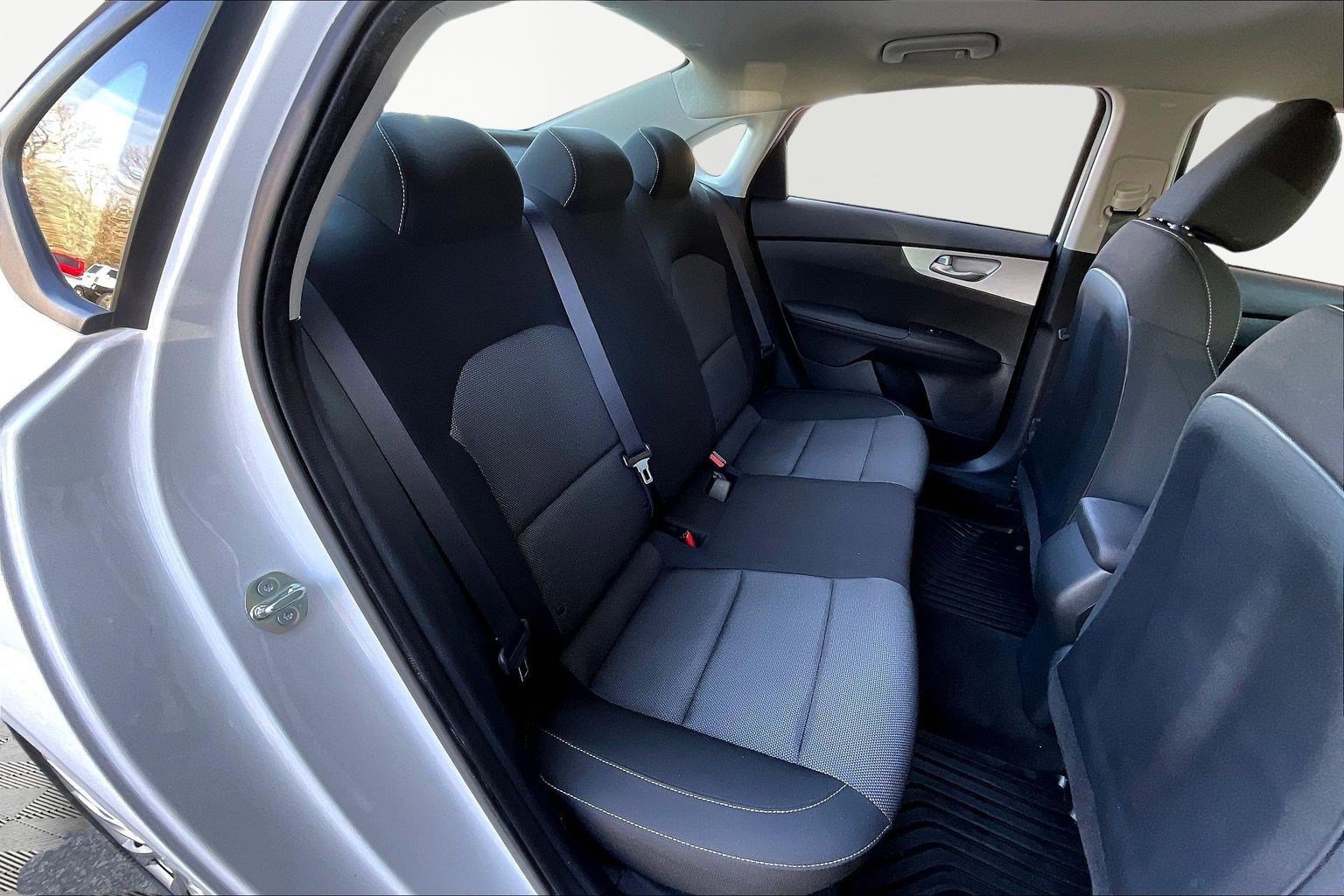 Used 2024 Kia Forte LX image 24