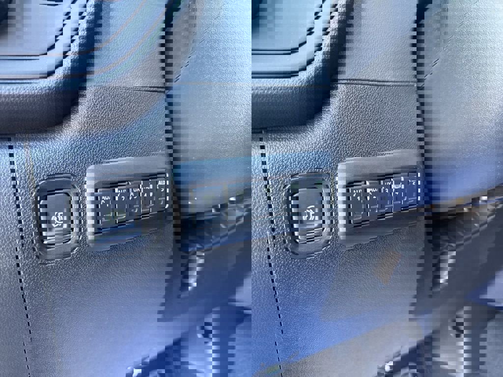 New 2026 Chevrolet Silverado 2500 Custom w/ Custom Value Package image 22