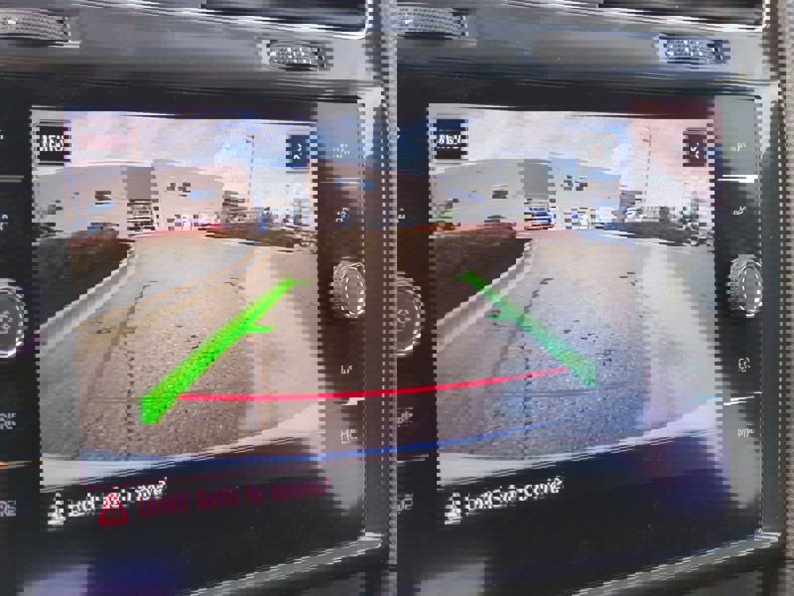 Used 2017 Volkswagen e-Golf SEL Premium image 29