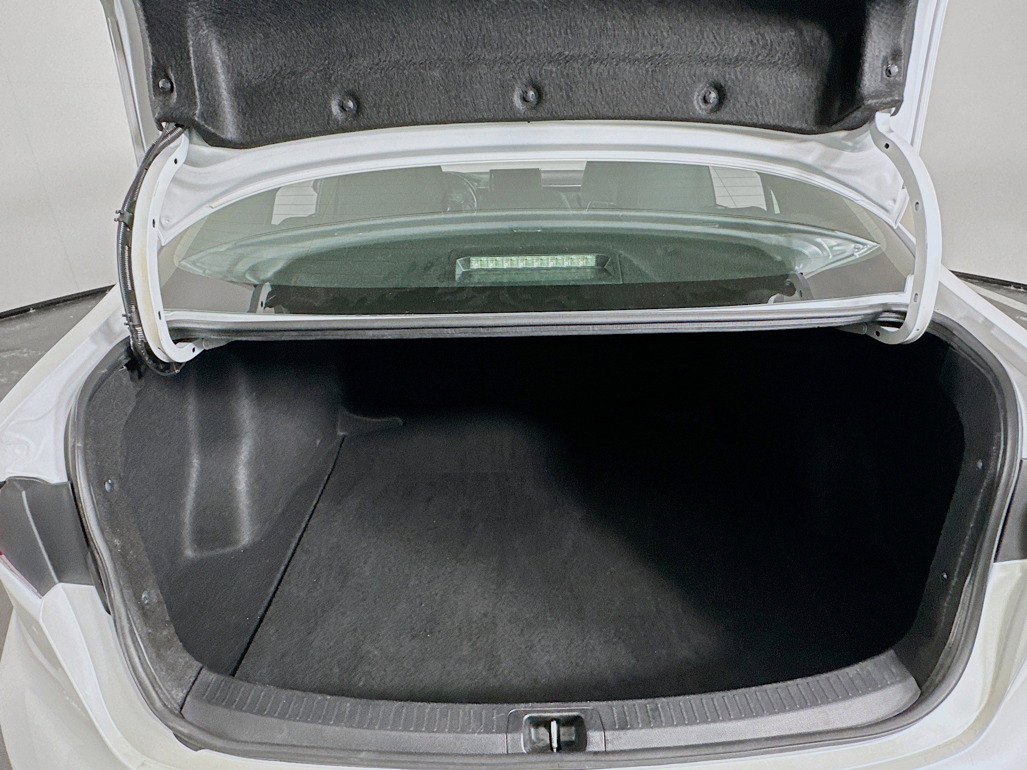 Used 2023 Toyota Corolla SE w/ SE Premium Package image 28