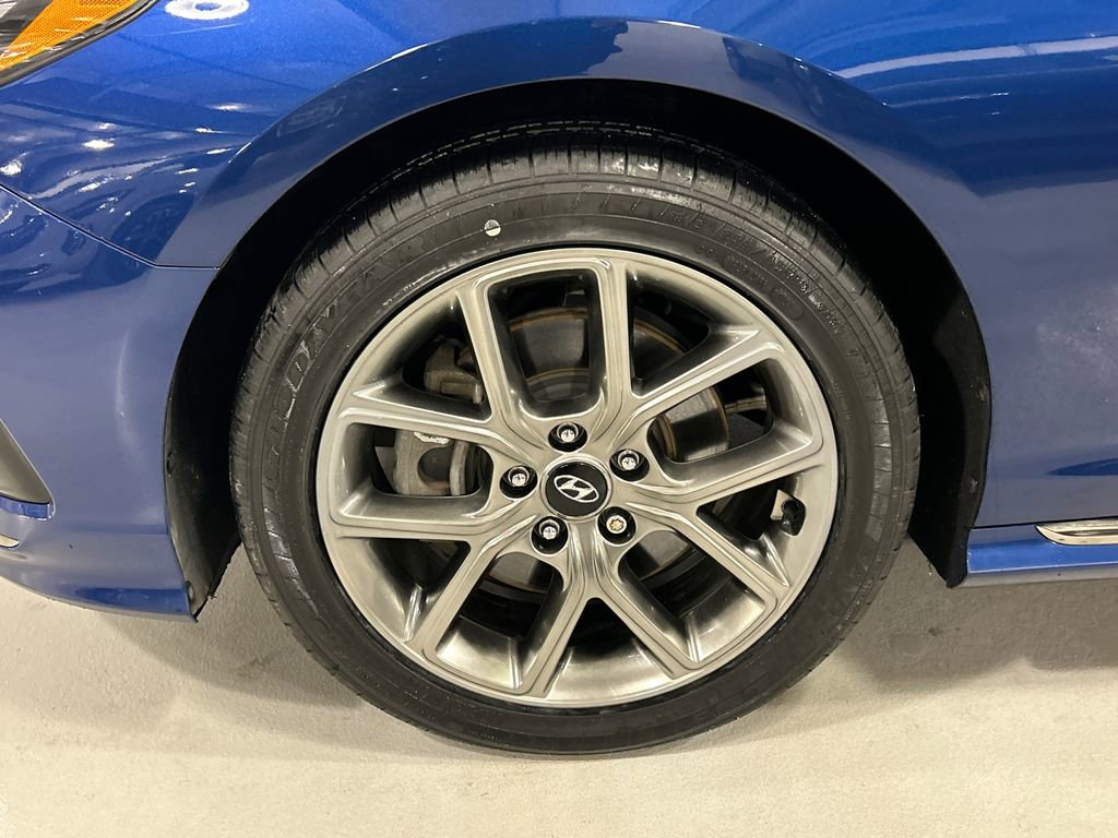 Used 2019 Hyundai Sonata Limited image 8