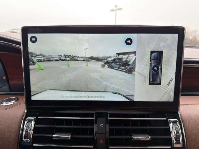 Used 2024 Lincoln Navigator Reserve w/ Monochromatic Package AWD/4WD image 29