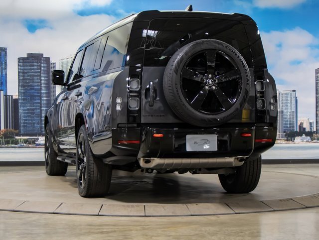 New 2025 Land Rover Defender 130 X image 9