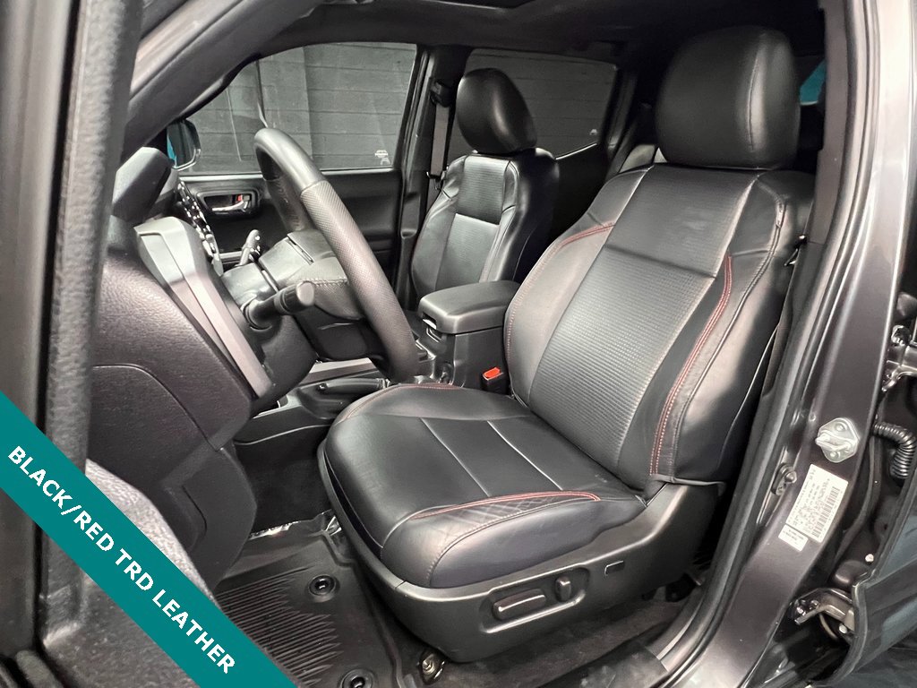 Used 2022 Toyota Tacoma TRD Pro image 3