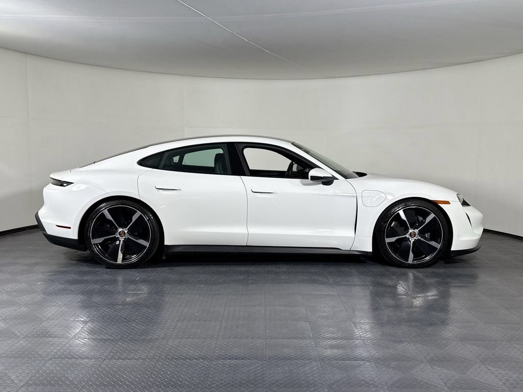 Certified 2022 Porsche Taycan RWD image 8