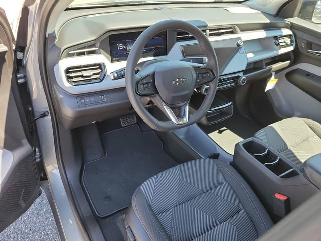 New 2027 Chevrolet Bolt LT w/ Comfort Package FWD image 17