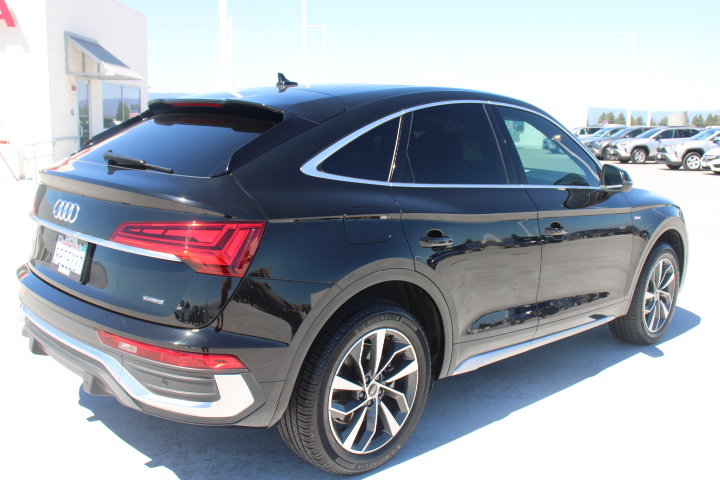 Used 2022 Audi Q5 2.0T Premium AWD/4WD image 3