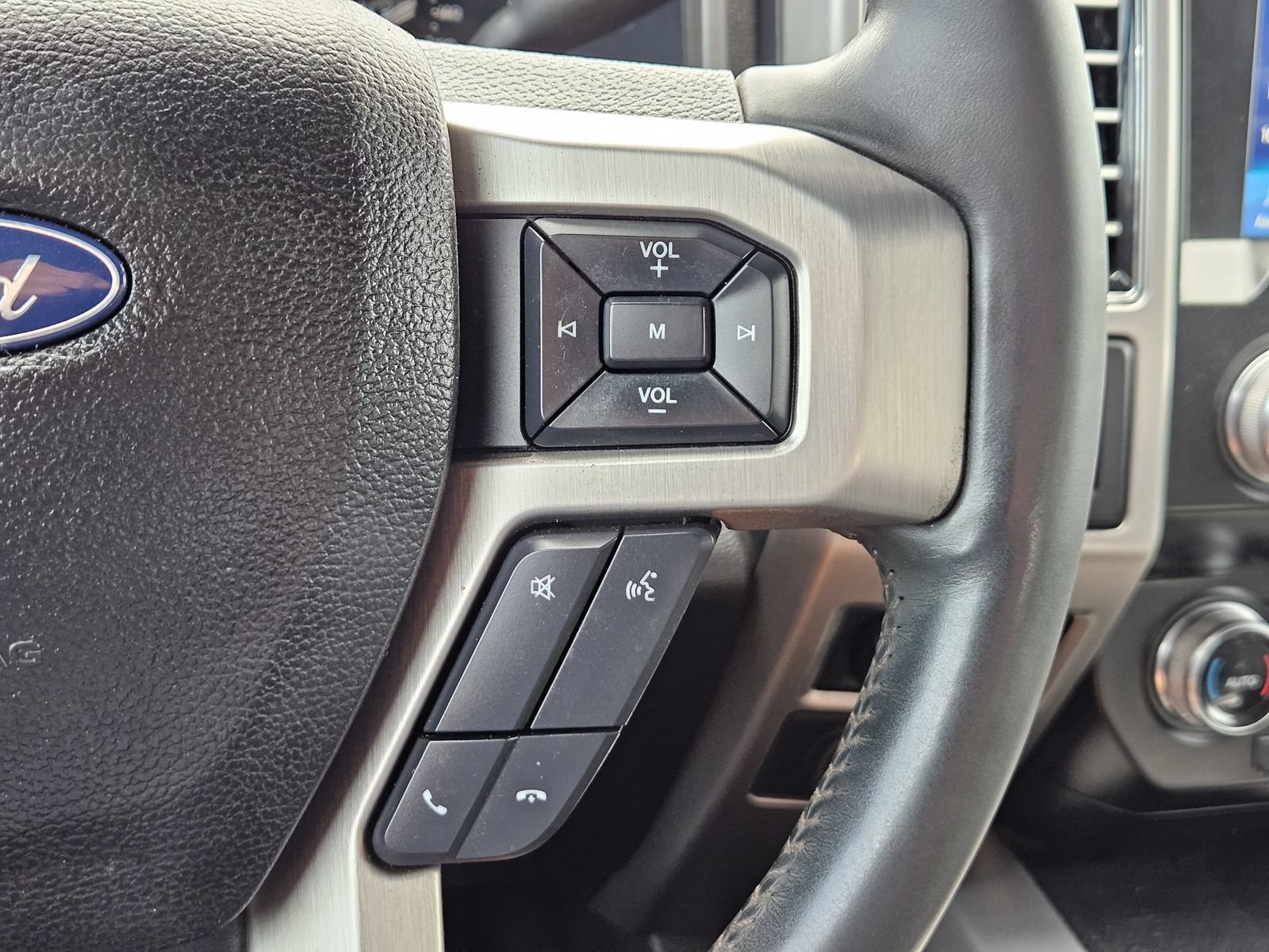 Used 2021 Ford F250 Platinum AWD/4WD image 28