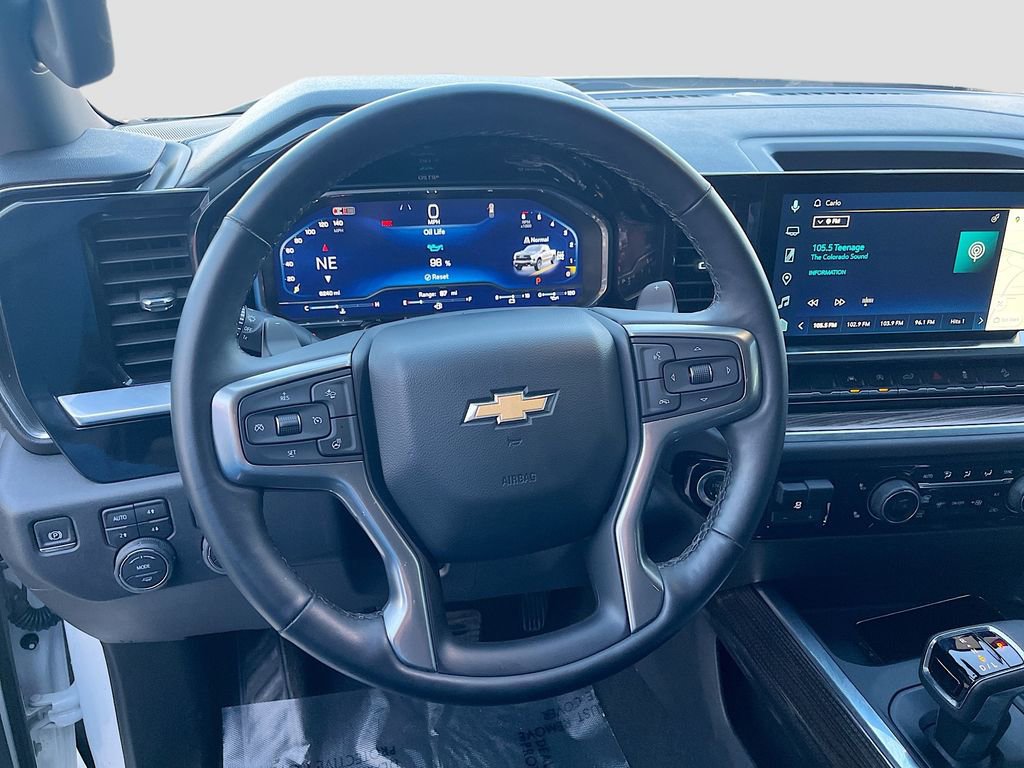 Used 2025 Chevrolet Silverado 1500 LT Trail Boss w/ Convenience Package II image 11