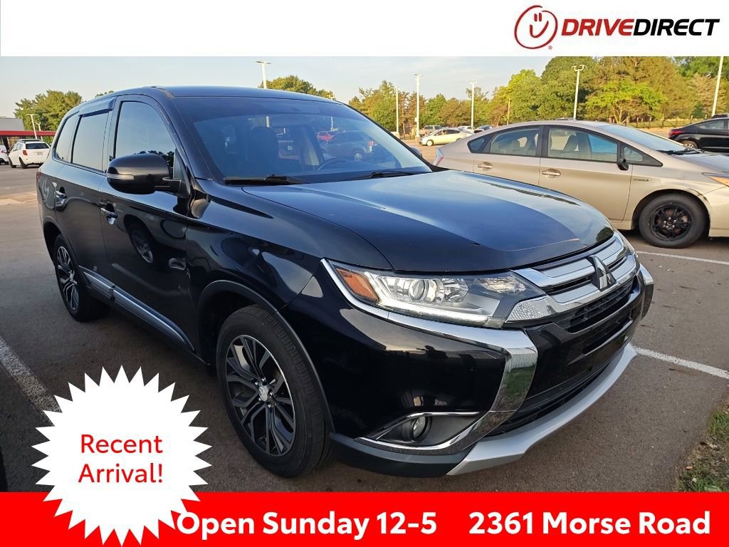 Used 2017 Mitsubishi Outlander SE FWD video 1