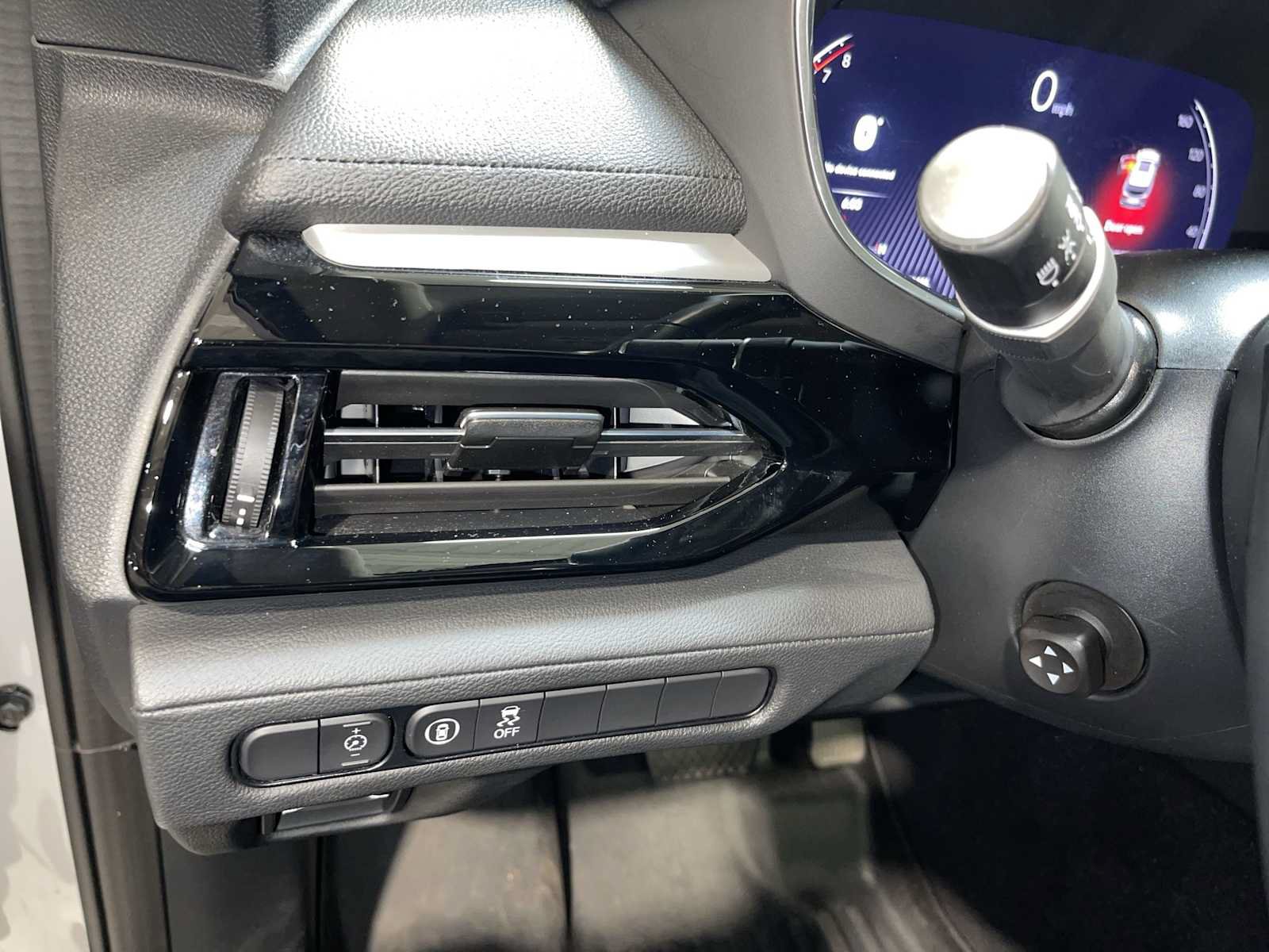 Certified 2025 Acura MDX SH-AWD image 24
