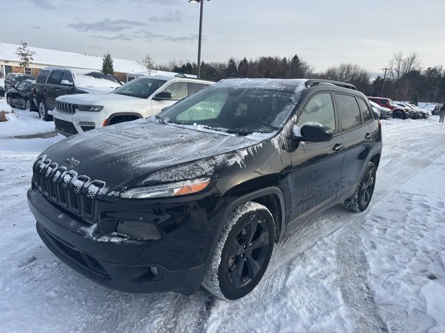 Used 2015 Jeep Cherokee Latitude w/ Cold Weather Group