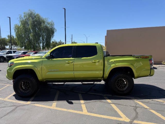 Used 2023 Toyota Tacoma TRD Sport w/ TRD Premium Sport Package AWD/4WD image 6
