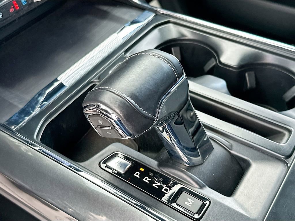 Used 2023 Ford F150 Lariat w/ Equipment Group 502A High image 17