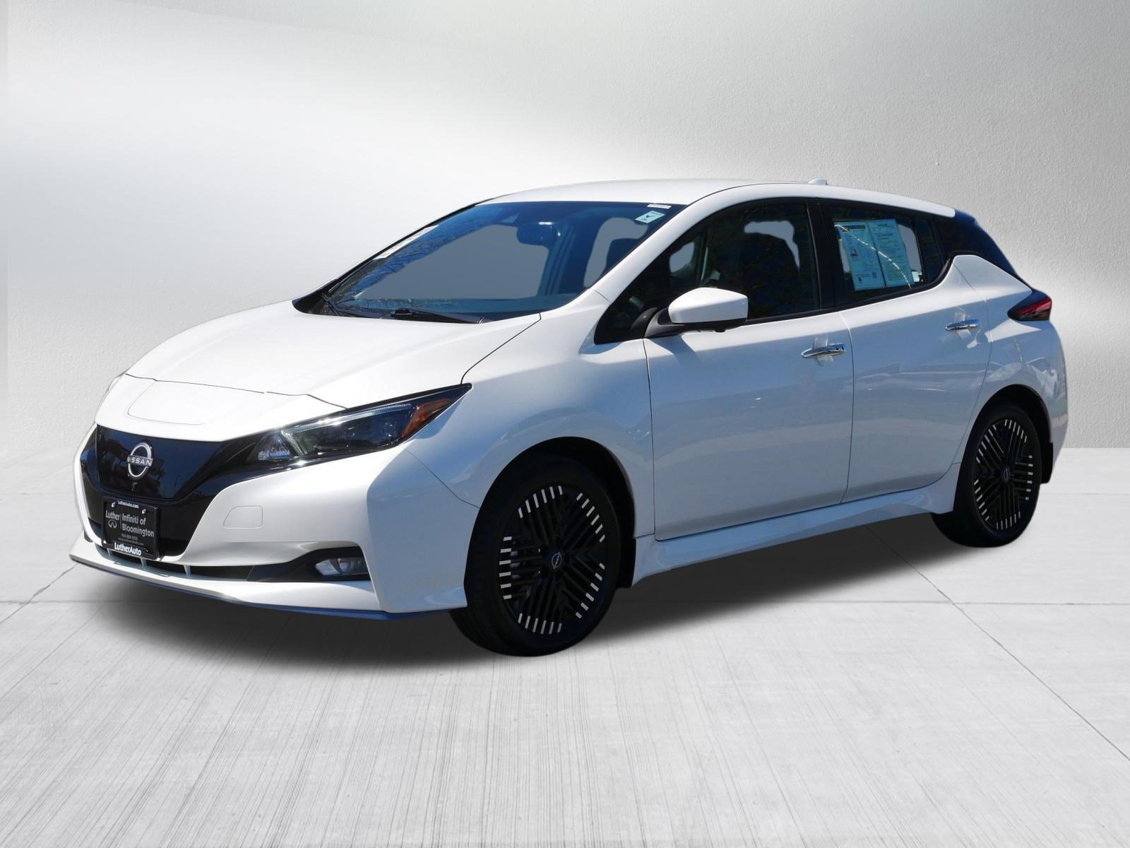 Used 2023 Nissan Leaf SV Plus FWD image 3