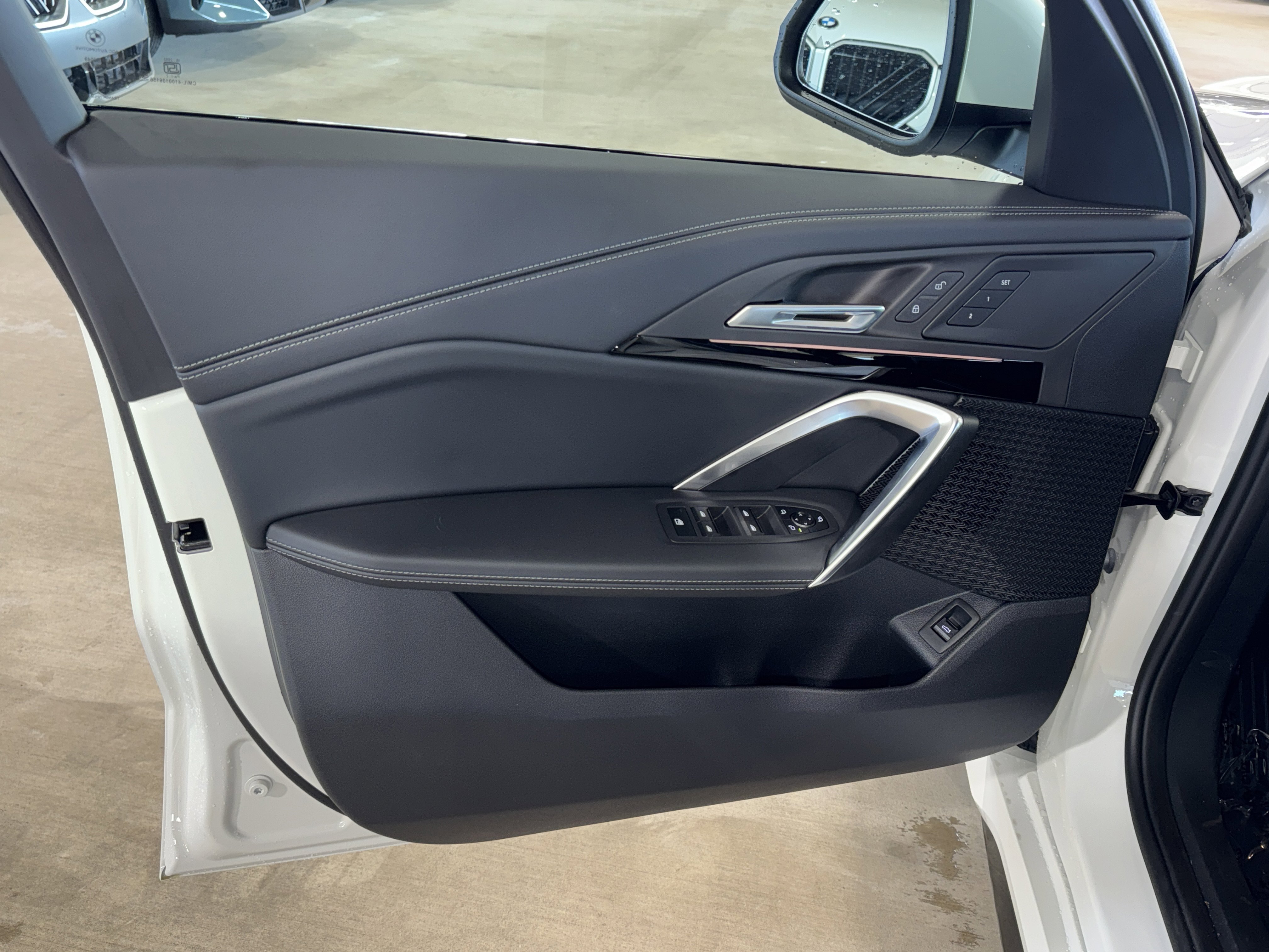 New 2026 BMW X1 xDrive28i w/ Technology Package image 13
