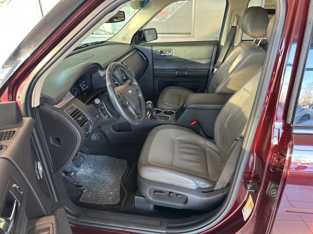 Used 2017 Ford Flex SEL w/ Equipment Group 202A image 8