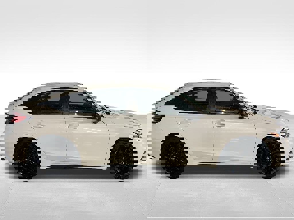 Used 2023 Honda Civic Sport image 6