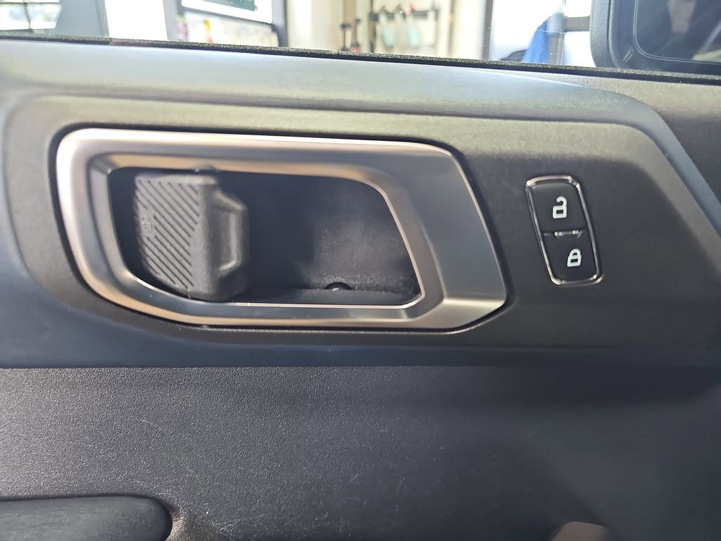Used 2021 Ford Bronco Outer Banks image 25