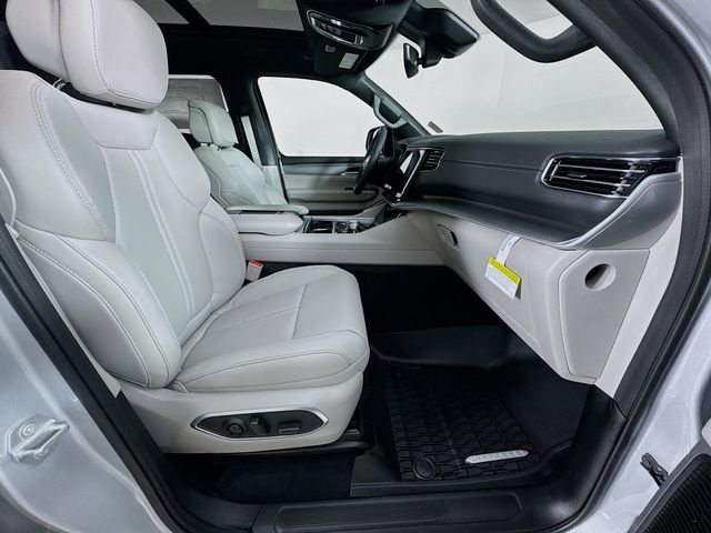 New 2025 Jeep Wagoneer Series II image 35