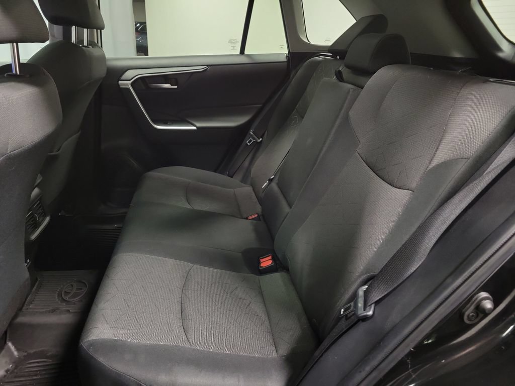 Used 2024 Toyota RAV4 XLE AWD/4WD image 29