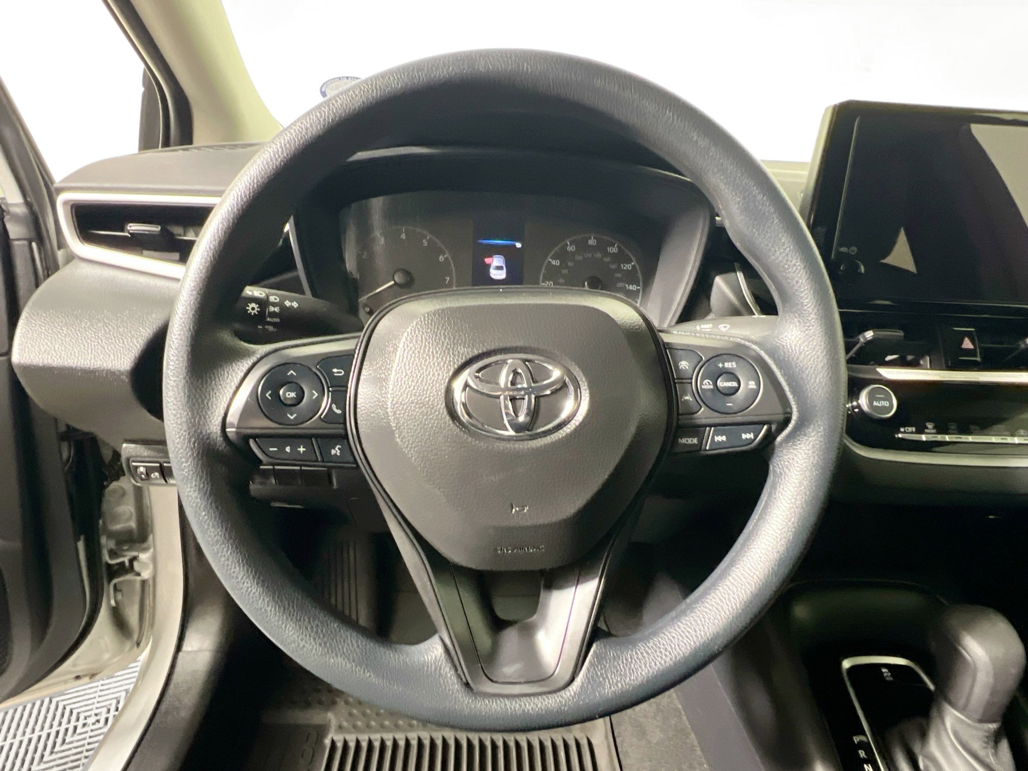 Used 2024 Toyota Corolla LE image 17