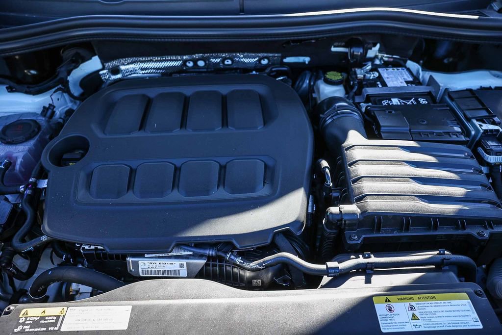 New 2026 Volkswagen Tiguan SE image 19