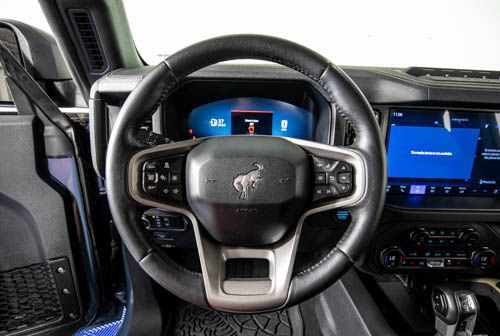Used 2025 Ford Bronco Badlands AWD/4WD image 19