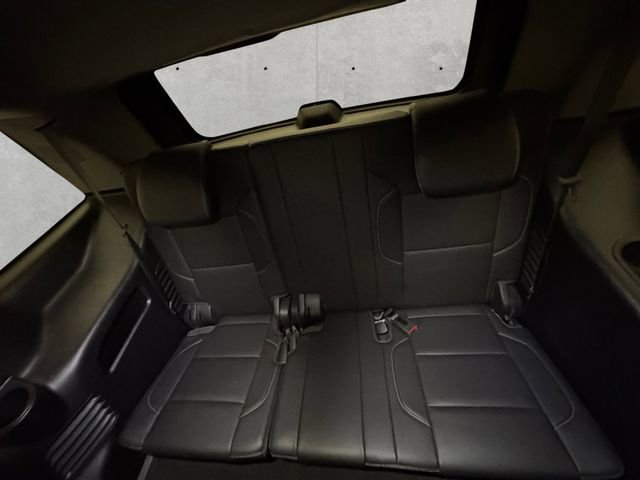 Used 2018 Chevrolet Tahoe Premier w/ RST Edition image 22