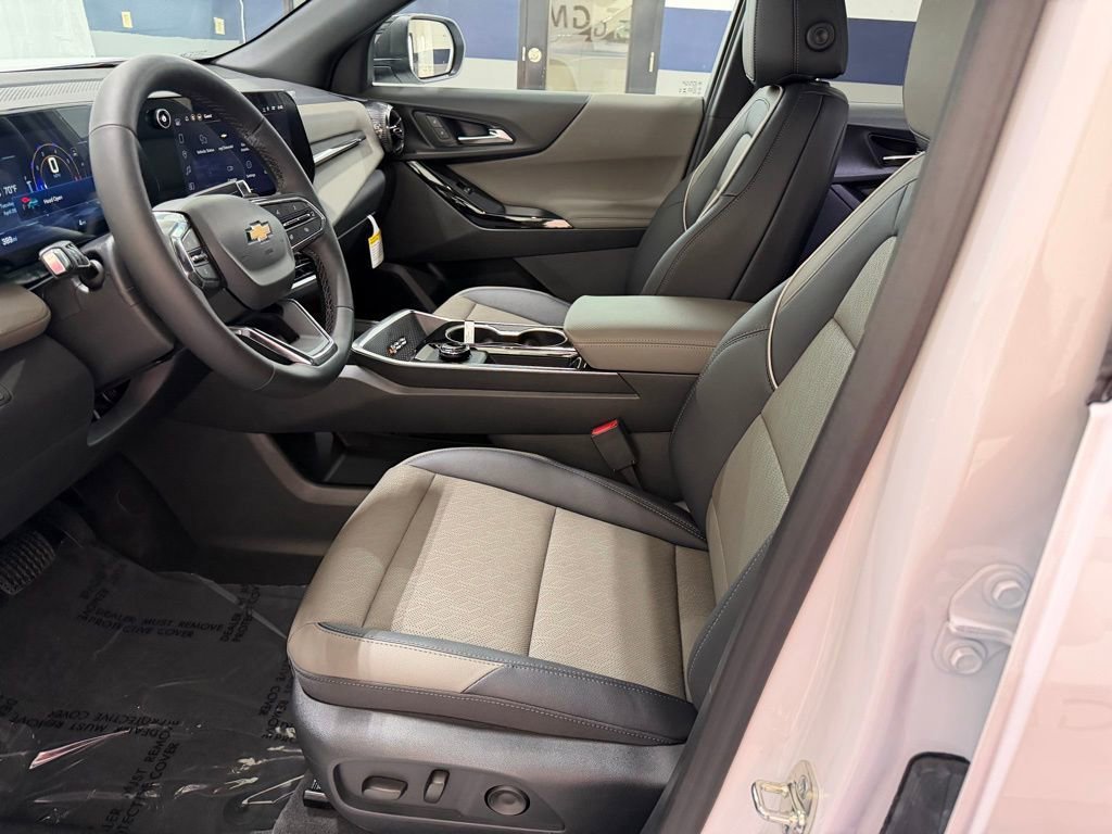 New 2026 Chevrolet Equinox LT FWD image 27