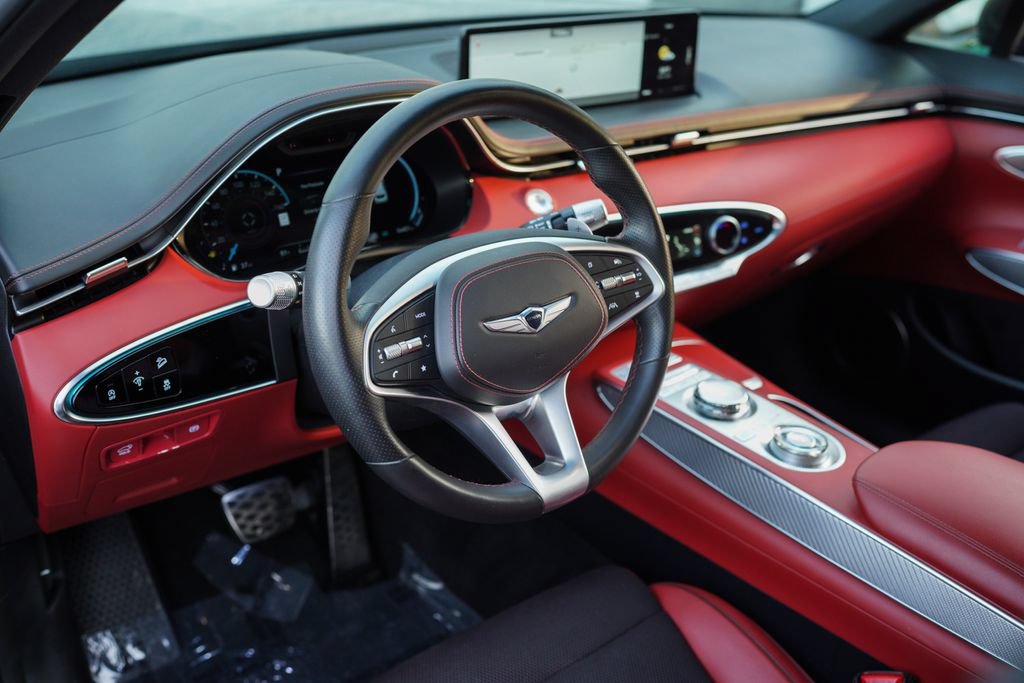 Used 2024 Genesis GV70 2.5T w/ Sport Prestige Package AWD/4WD image 19