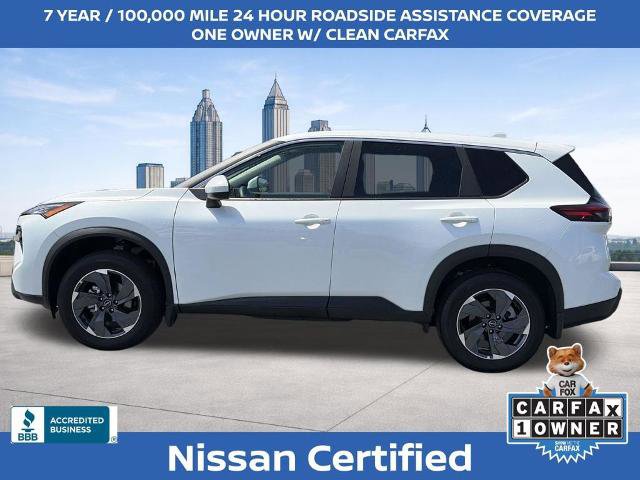 Certified 2026 Nissan Rogue SV FWD image 2