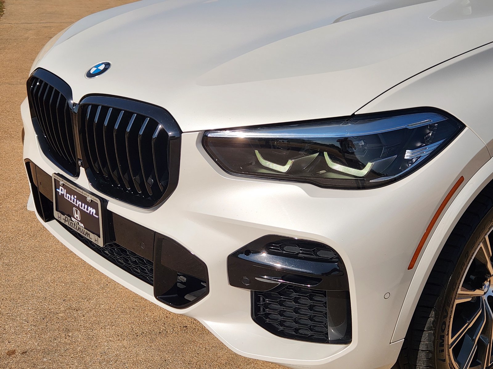 Used 2023 BMW X5 sDrive40i w/ M Sport Package RWD image 10