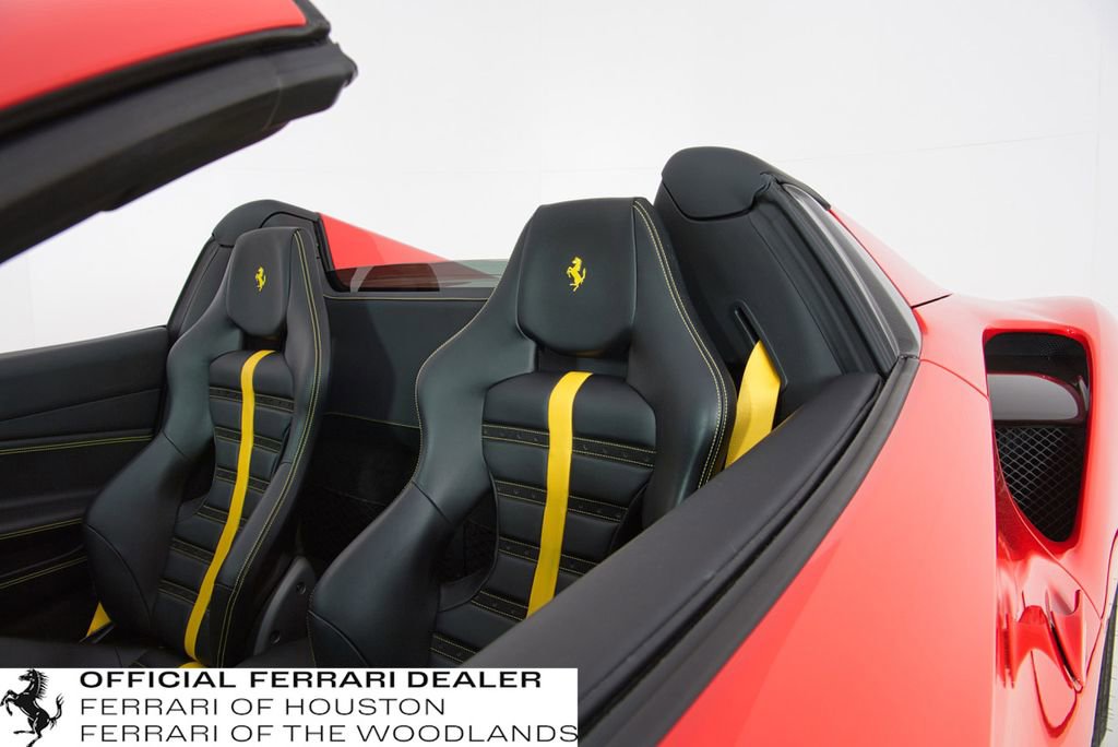 Used 2019 Ferrari 488 Spider image 40