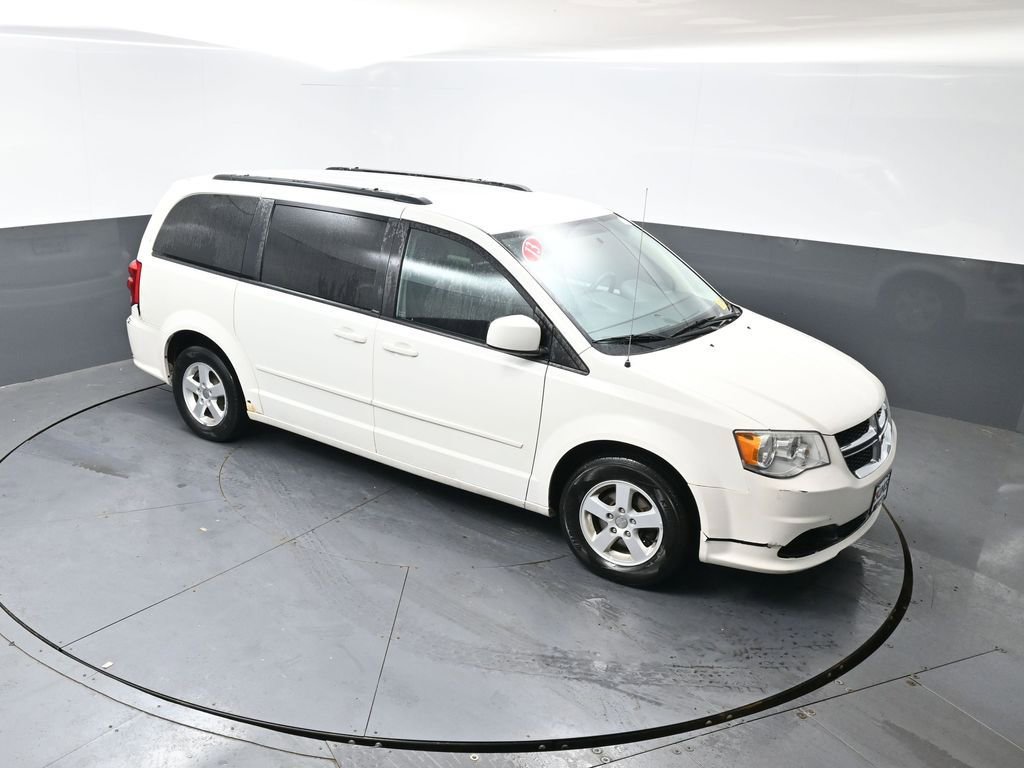 Used 2013 Dodge Grand Caravan SXT image 40