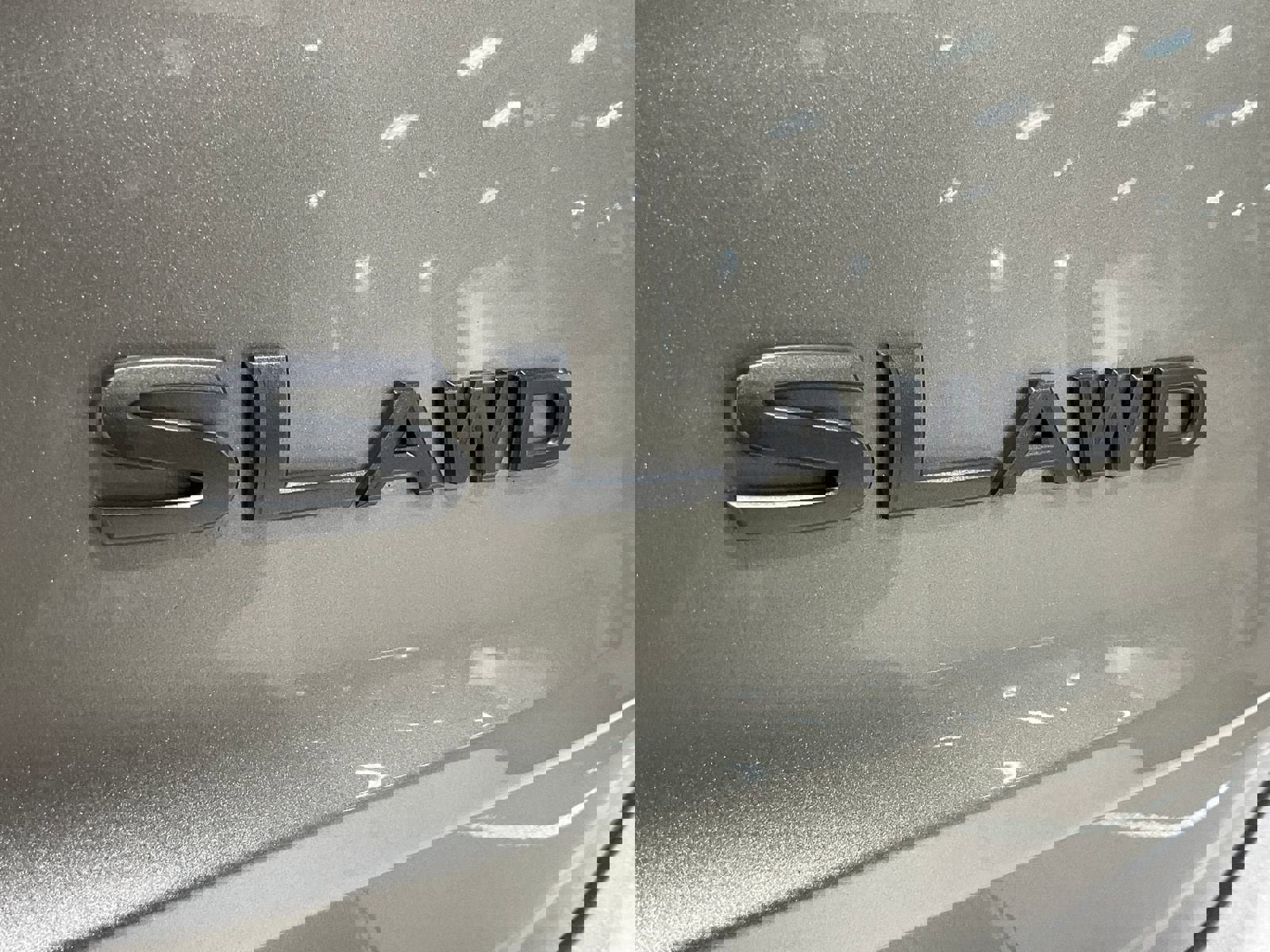 Used 2025 Nissan Rogue SL image 7