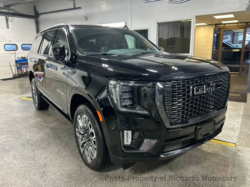 Used 2024 GMC Yukon Denali Ultimate image 9